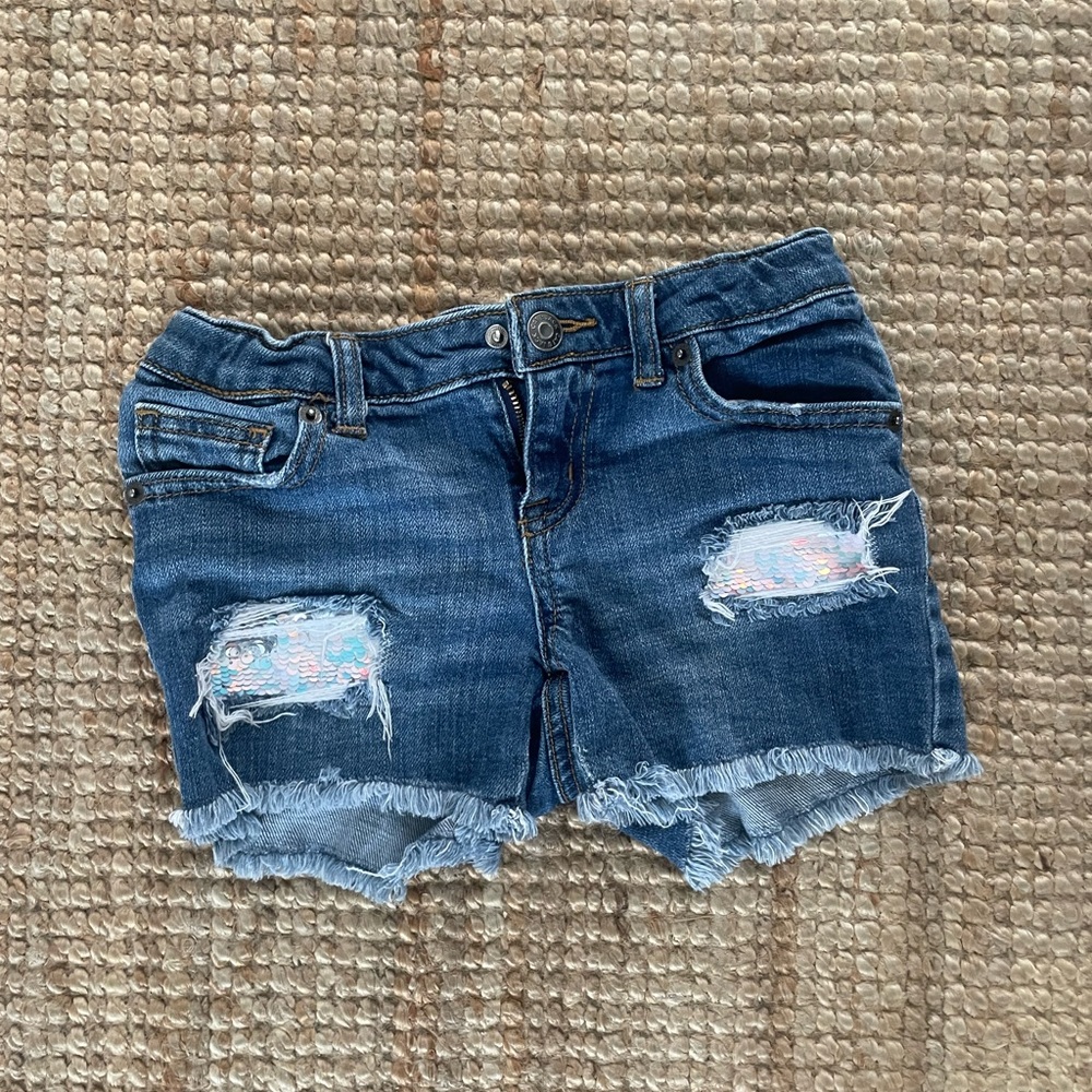 Girl jean shorts with sequence